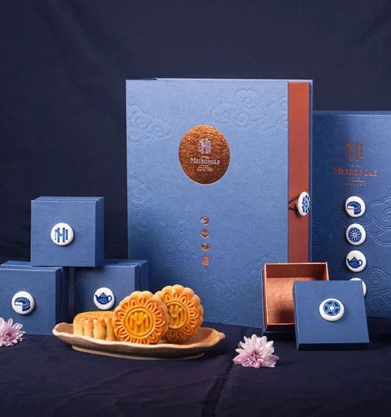 Luxury Food Gift Boxes3 555x592