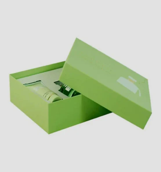 Luxury SIngle Color Rigid Boxes3 555x592