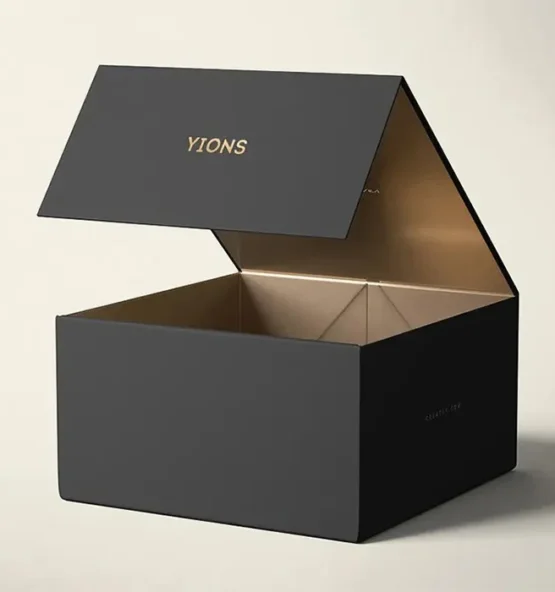 luxury hinged flip lid boxes 3 555x592