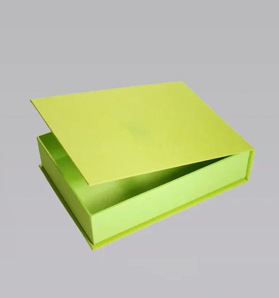 luxury single color rigid boxes 555x592